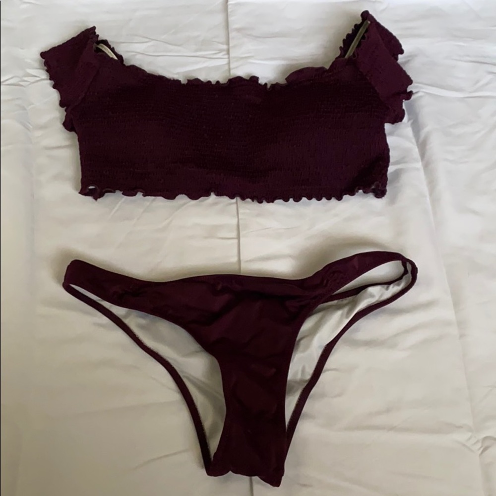 Victoria’s Secret: Burgundy Purple